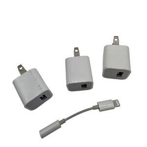 Apple Lot ~ USB Power Adapter (3) Lightning to 3.5mm Headphone Jack Adapter /II